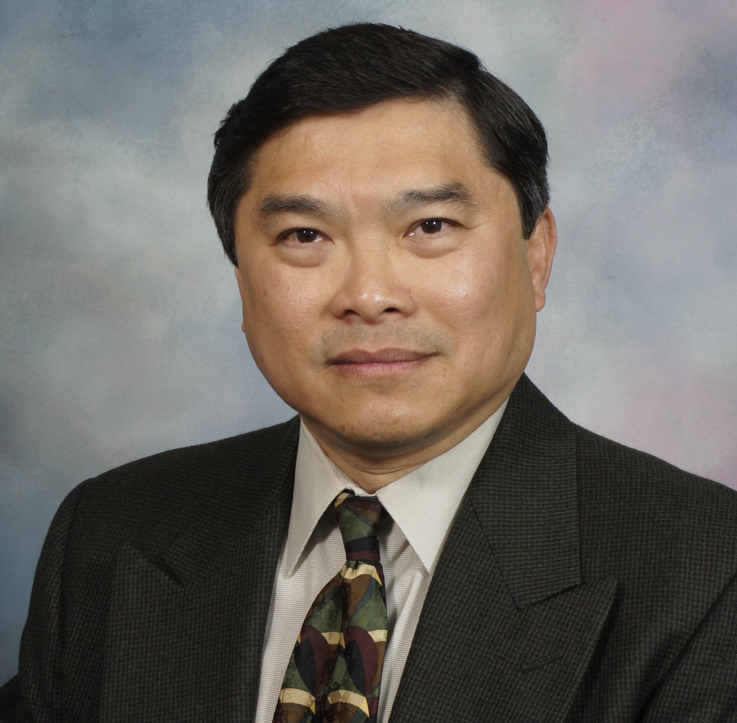 Dr. Kevin Dang, DDS